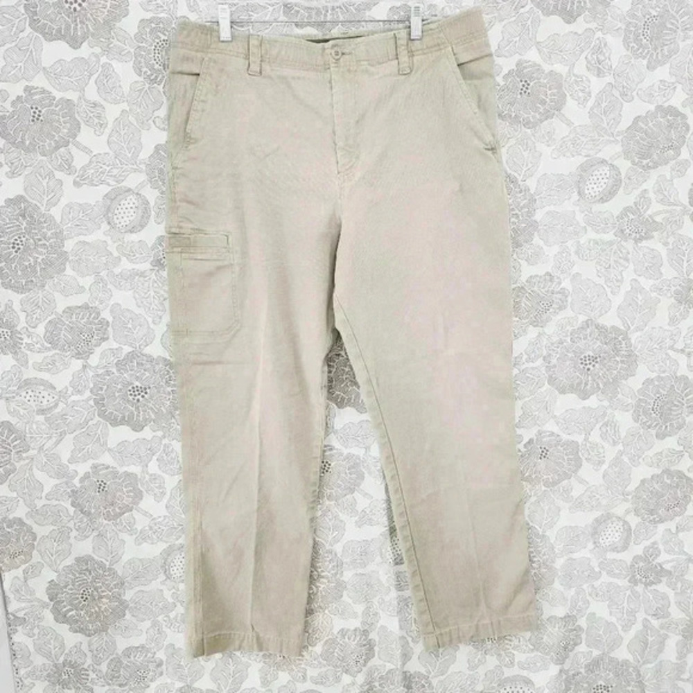 L.L. Bean. Natural Fit Outdoor‎ Cargo Chino Pants Men's 36x30